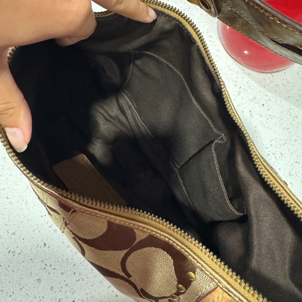 Coach Brown and Tan Hobo Bag - Picture 3 of 8